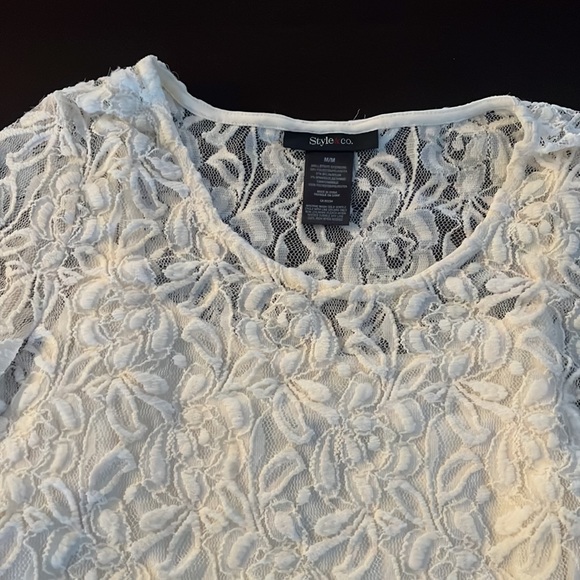 Style & Co lacy blouse with built in camisole - Picture 3 of 9